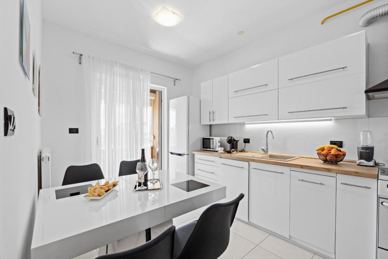 Feniks Fazana Apartman Экстерьер фото