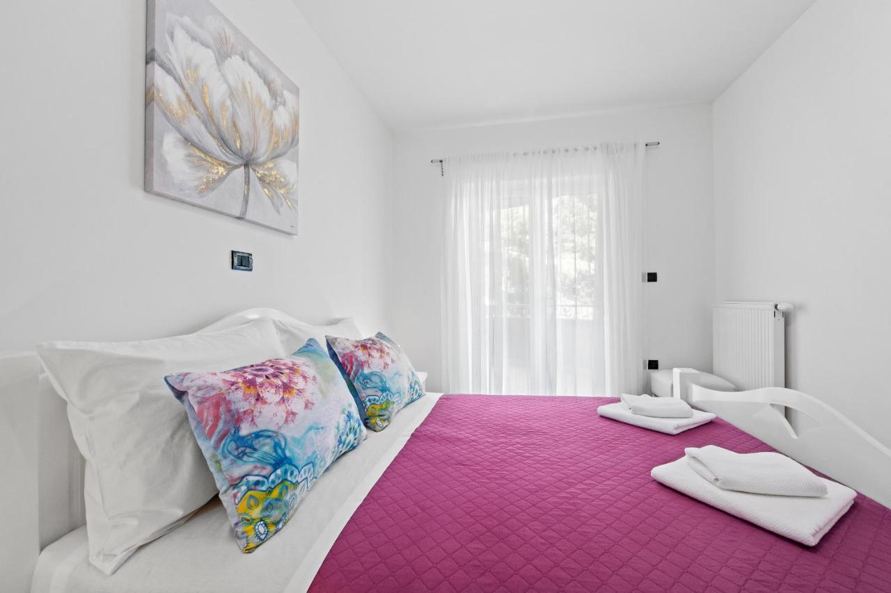 Feniks Fazana Apartman Экстерьер фото