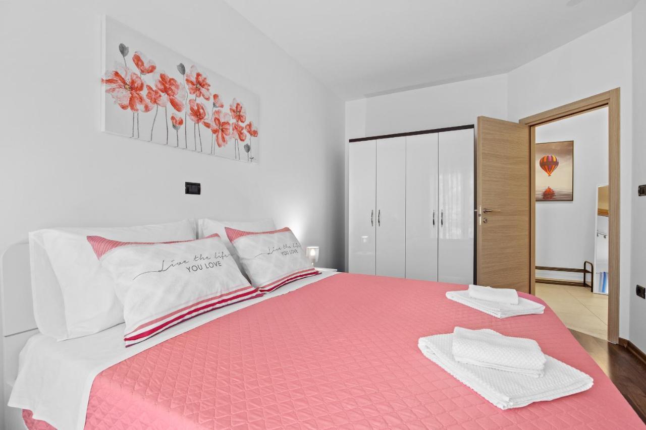 Feniks Fazana Apartman Экстерьер фото